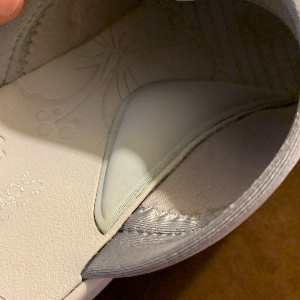 NWB: BZees Sandal with Cloud Technology- 10W Size - Picture 9 of 10